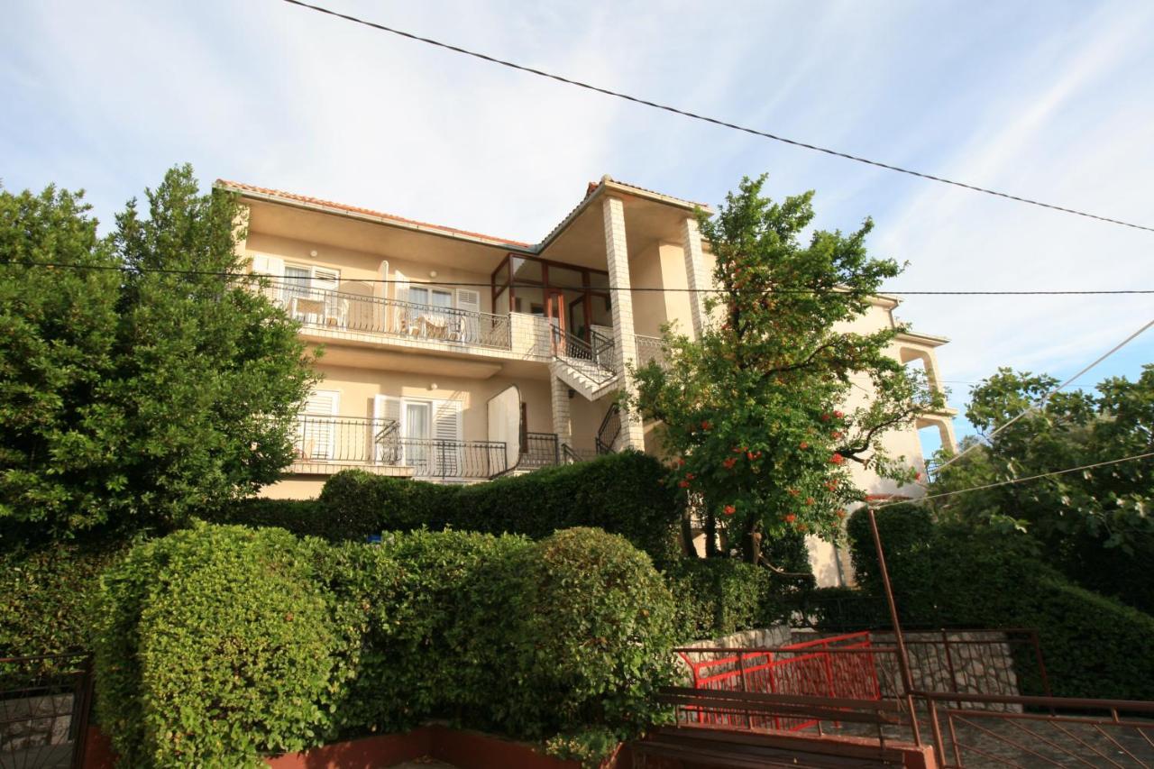 Apartments Lonzor I سيلتسي المظهر الخارجي الصورة